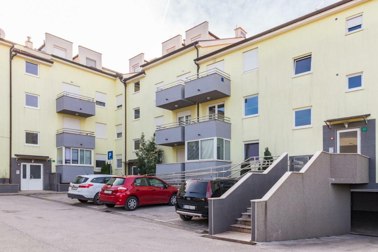 Apartment Klara بولا المظهر الخارجي الصورة